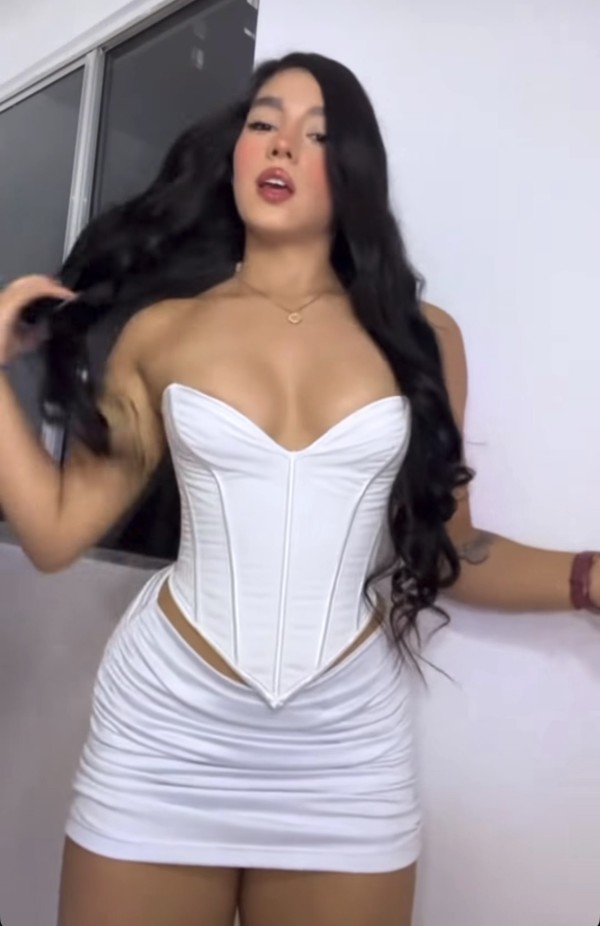 primera vez en Móstoles maja cuerpo natural coñito suave