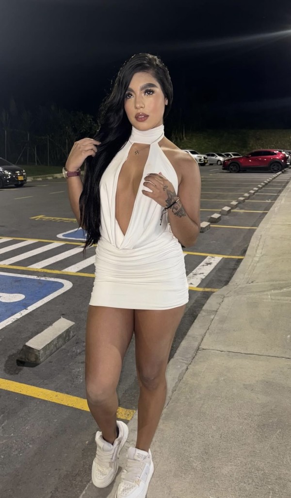 primera vez en Móstoles maja cuerpo natural coñito suave