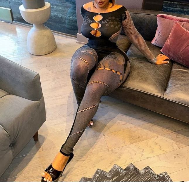 DELICIOSA FIESTERA MORBOSA DESEOSA DE PLACER