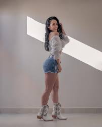 Tú amante perfecta.sexo.morbo.quedamos?