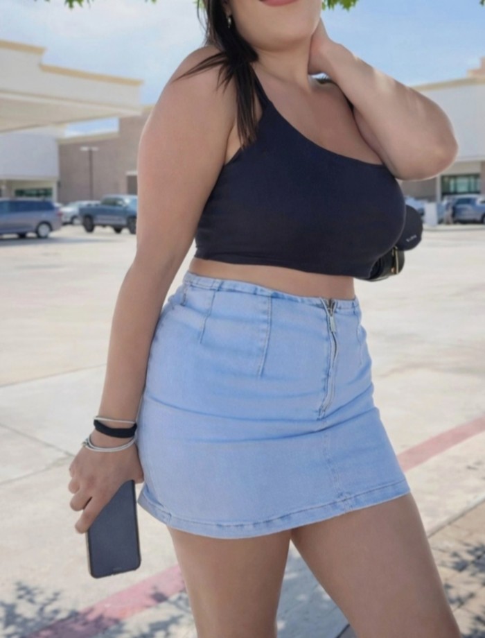 MADURA ELEGANTE MASAJE TÁNTRICO DESPLAZO PARTICULA