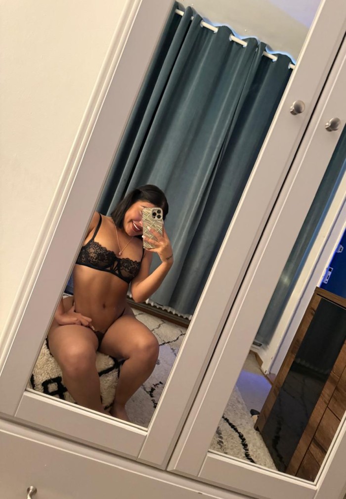VEN PAPI DAME DURO TODO !!!!! VIA JULIA