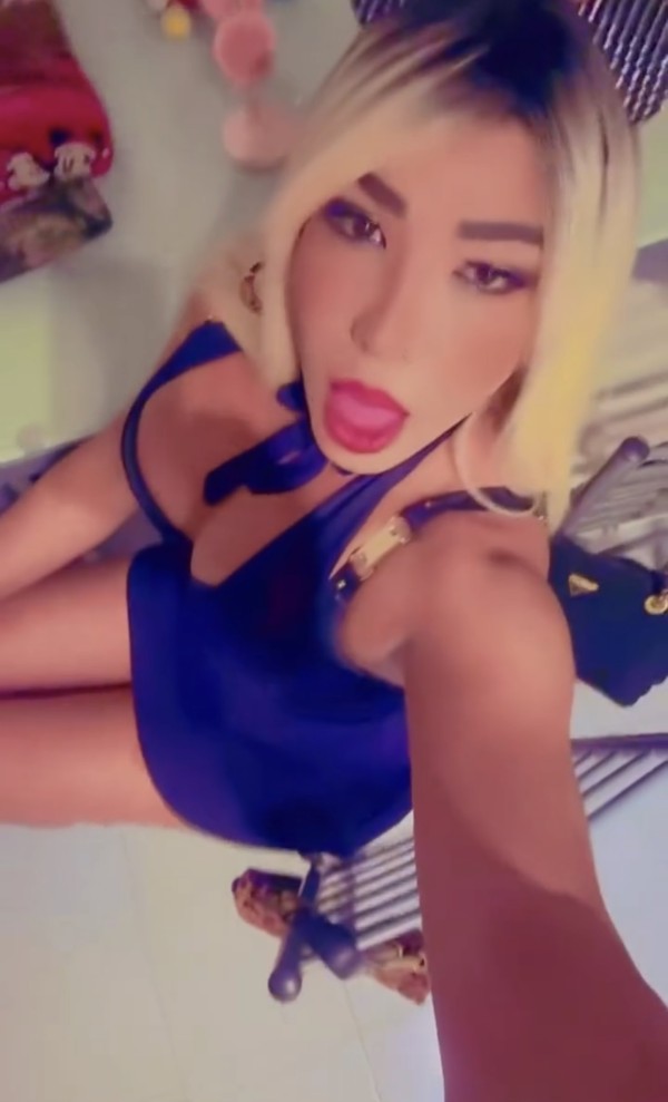 DAYANNA TRANS DIVINA CACHONDA COMPLETISMAA Y REAL