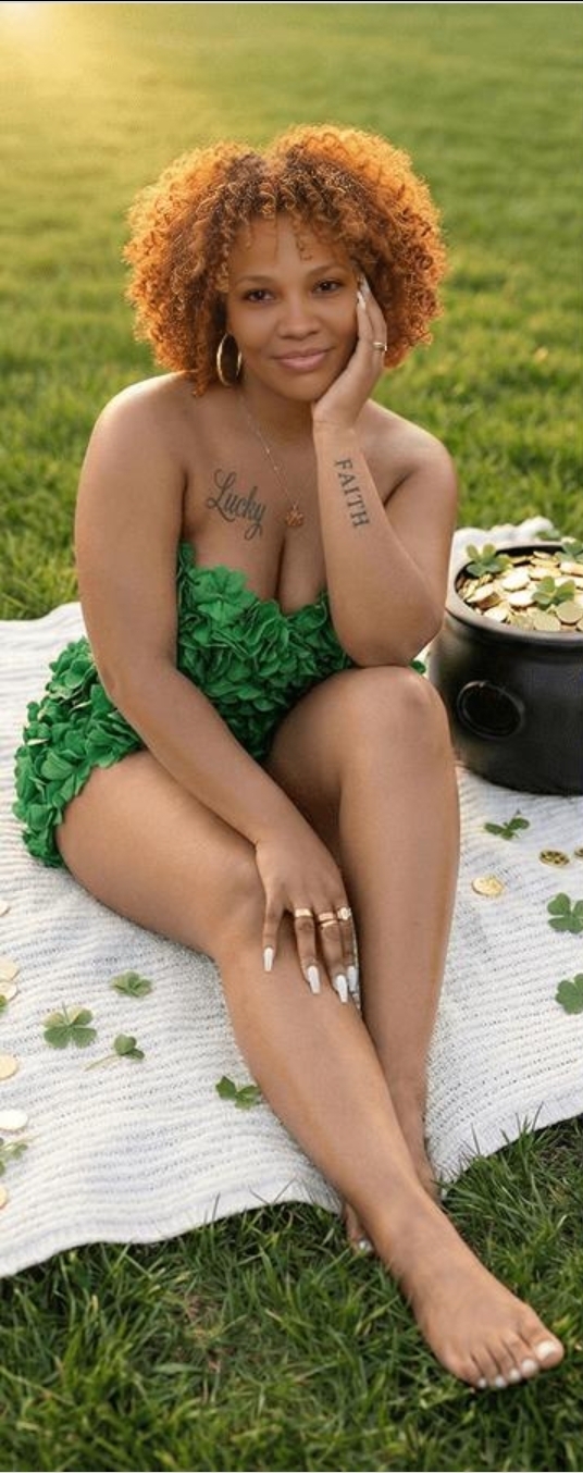 ARENAL NOVEDA LA CHICA MÁS BUENA CULONA VEN AMI FIESTA RI