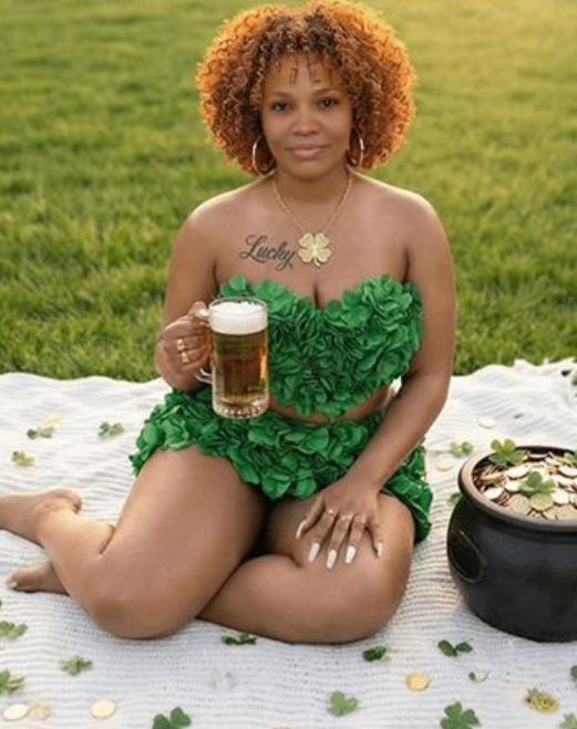 ARENAL NOVEDA LA CHICA MÁS BUENA CULONA VEN AMI FIESTA RI