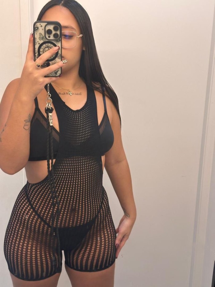 SENSUAL ARDIENTE FIESTERA SEXO ADICTIVO