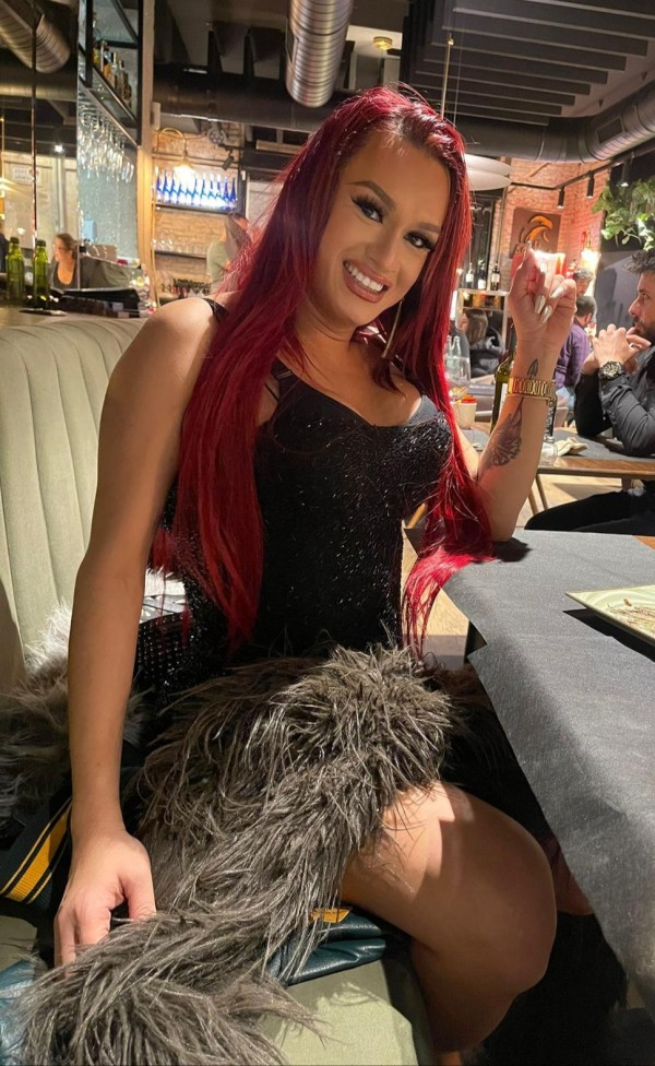 Morenaza viciosa cachonda tu mejor opcion xl