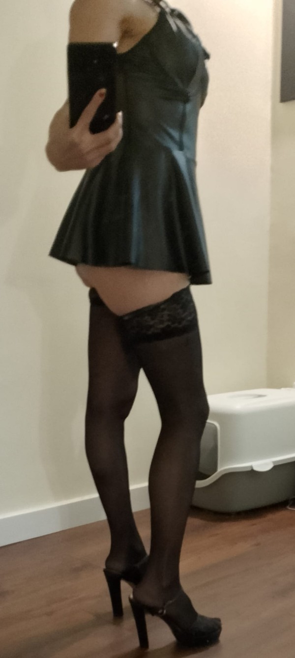 Guapa provocativa sexy gallega fiestera