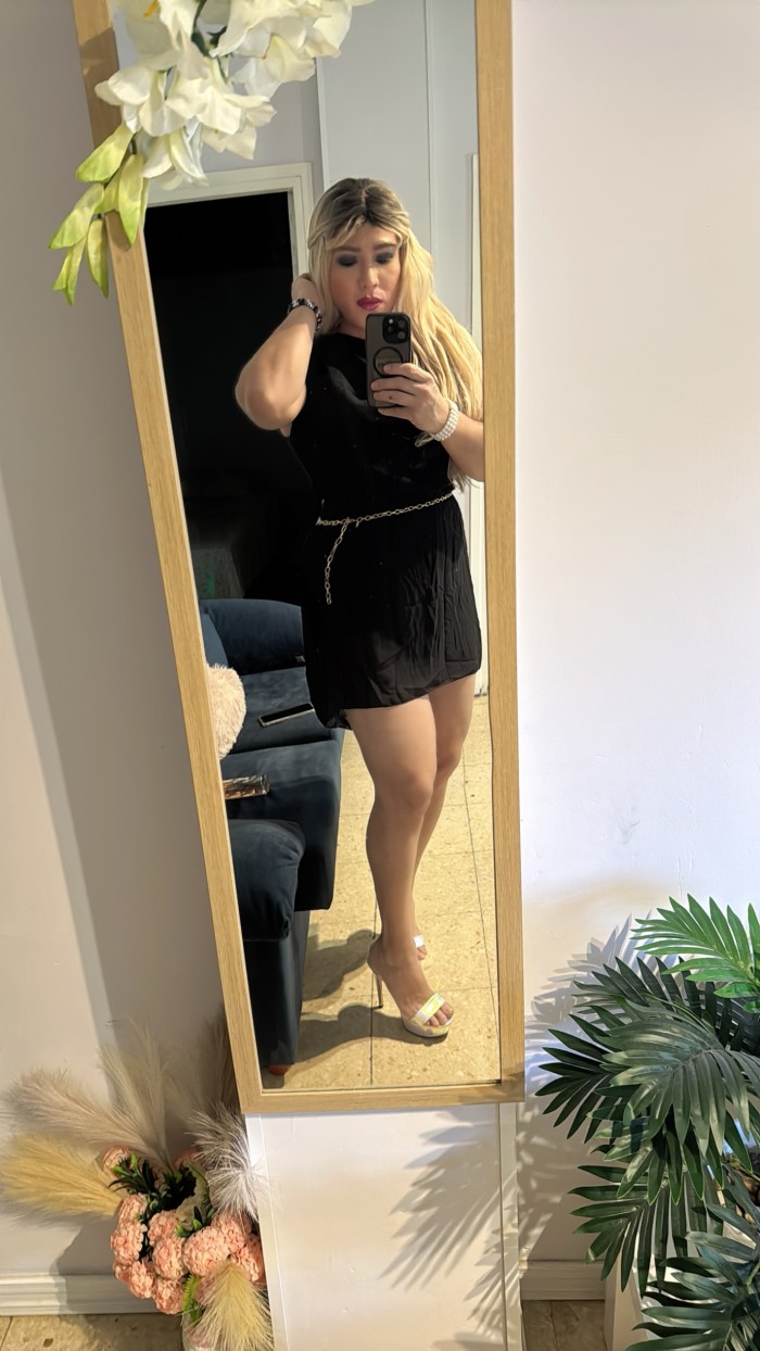 EN VIGO POLLONA CD TRANS CACHONDA MORBOSA CON PISO PRIVADO