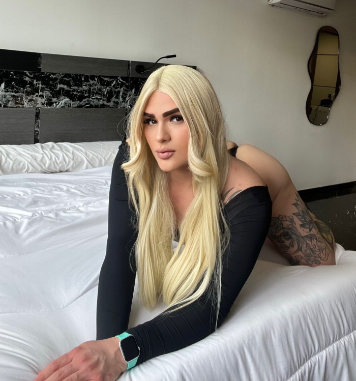NUEVA EN LA CORUÑA TRANS JOVENCITA FIESTERA A TOPE
