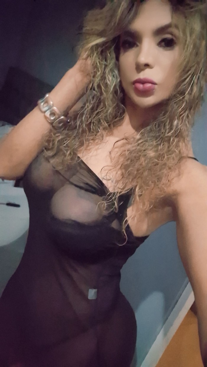 BELLA LATINA TRANS CUERPO DE DIOSA VIP TODA UNA TENTACIÓN FOGOSA NOVEDAD