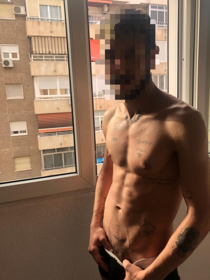 MARROQUÍ REAl DISPONIBLE CITIO Y SALIDAS 24H