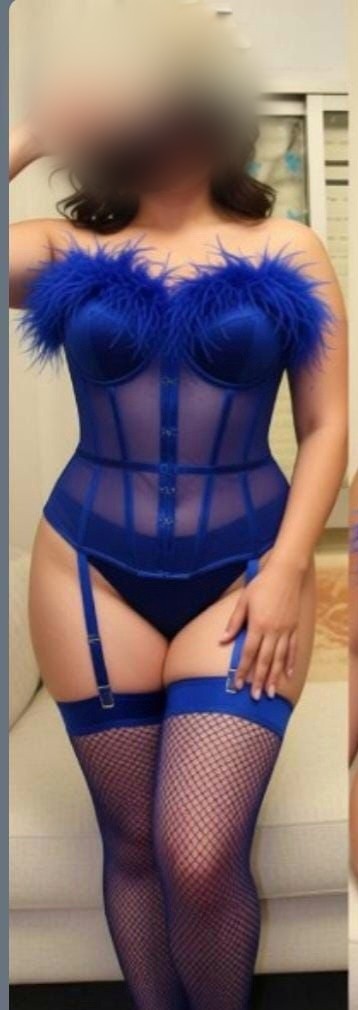 BELLEZA LATINA DE CURVAS UNICAS ARDIENTES FIESTERA CAÑERA NOVEDAD