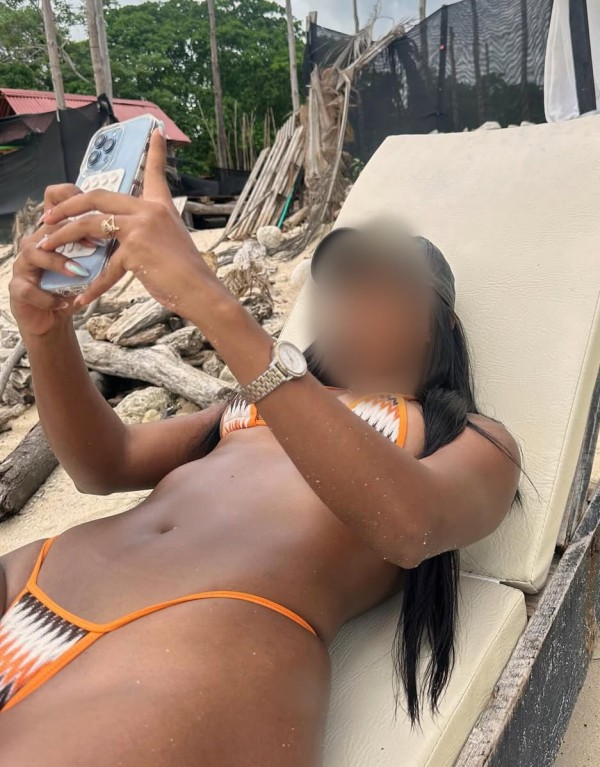 NOVEDAD!!!! MASAJISTA GUAPA Y SEXY…