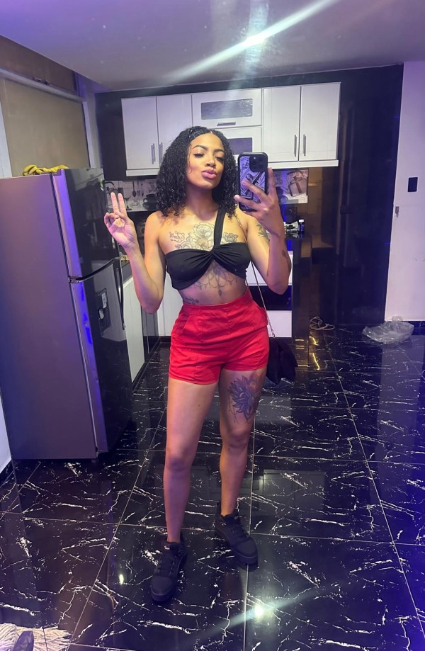 FIESTERA MORENAZA ENROLLADA