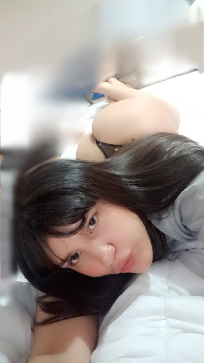 Súper marrana francesa hasta el final griego a top