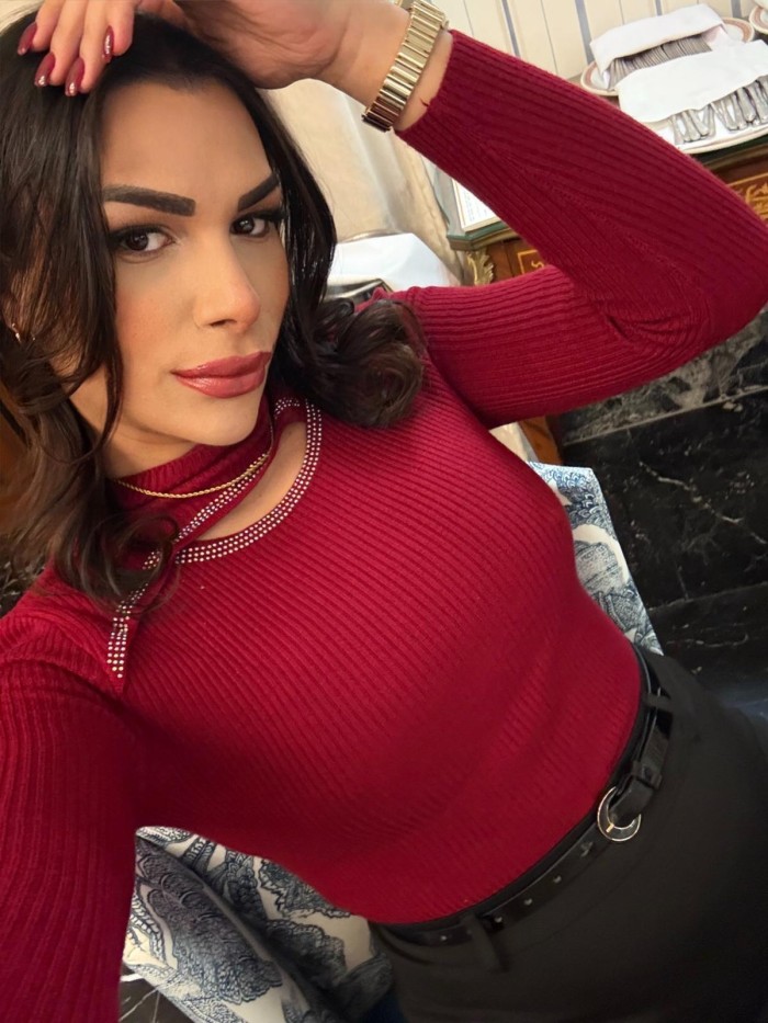 TRANS COMPLACIENTE POLLERA LECHERA  SEXO ADICTIVO