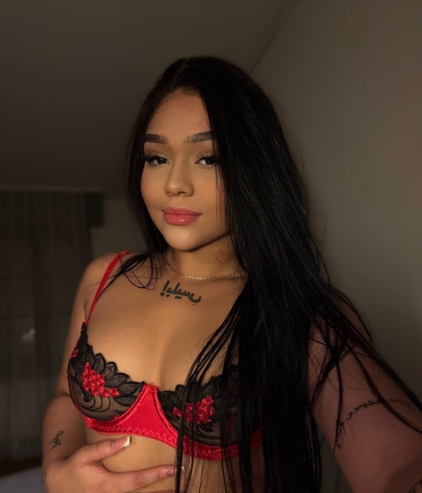 JOVENCITA CACHONDA NUEVA EDEN TENERIFE SUR