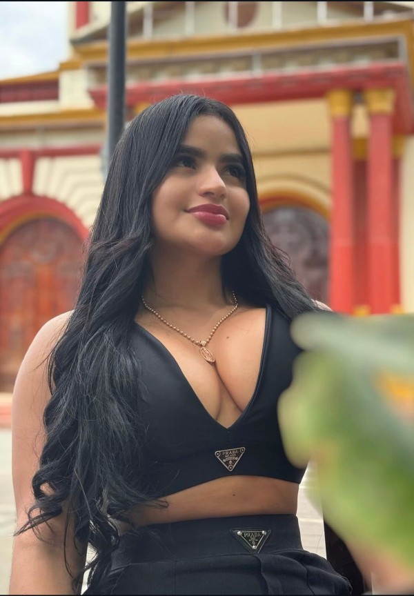 Colombianita fiestera, dulce y morbosita Alcorcón !