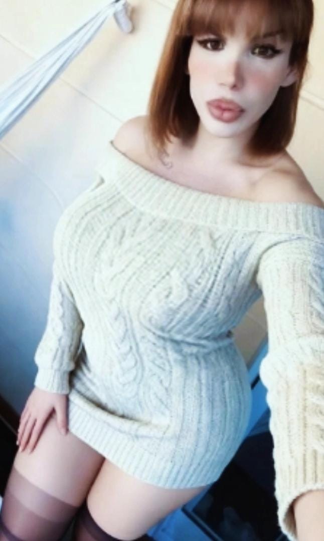 MÓNICA FOX TRANS 25CM EN LA SAIDIA