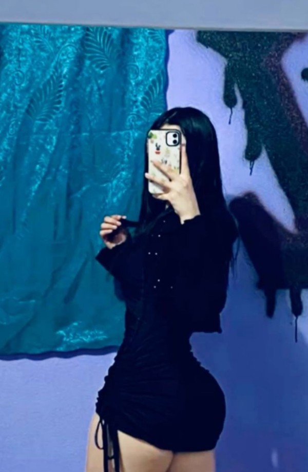 Novedades latina jovencita cachonda