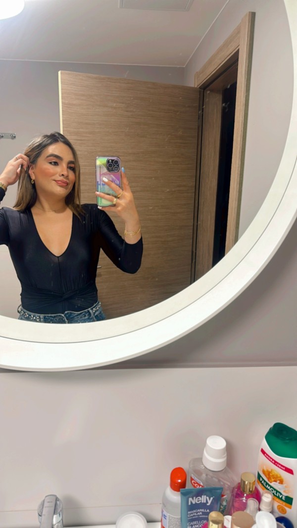 BELMISIMA GUAPÍSIMA COLOMBIANA REAL YO 22SOY ORIGINAL Y SOY.VERDADERAMENTE