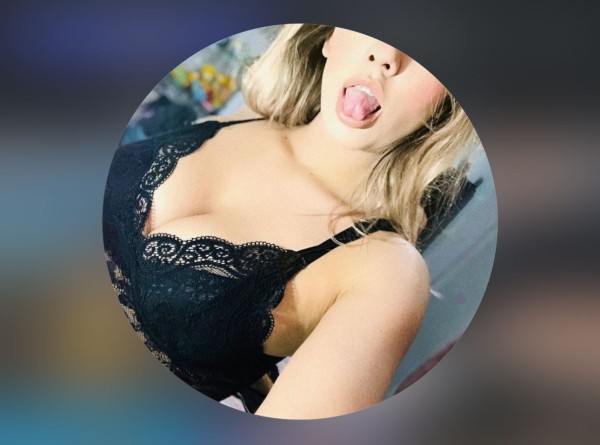 PAMELA RUBIA LATINA DE VUELTA A EL EJIDO!