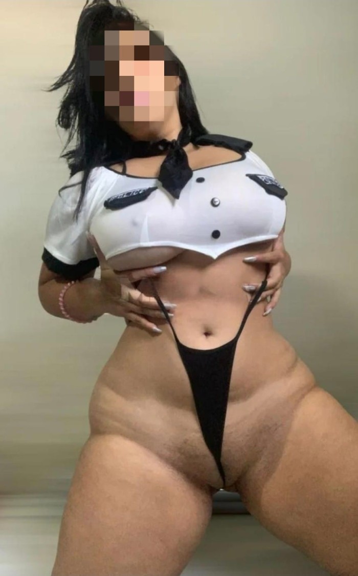 DELICIA LATINA FIESTERA CACHONDA