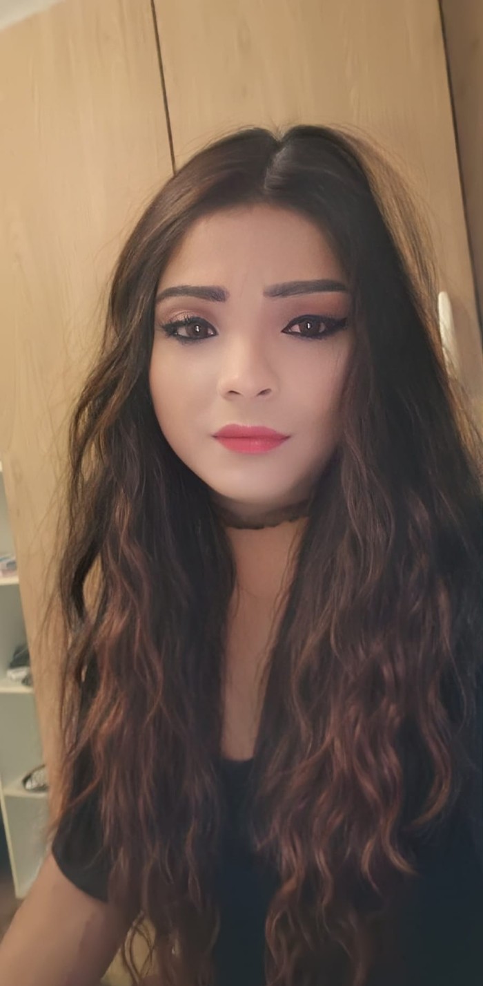 Chavalita muy cachonda NOVEDAD complaciente a tope