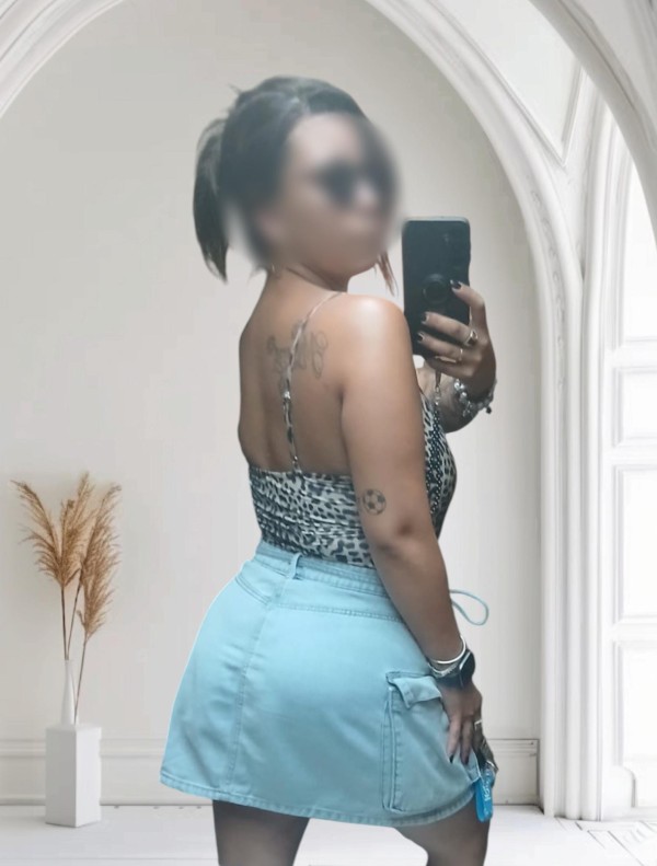 SOY NINA UNA JOVEN  ARGENTINA!