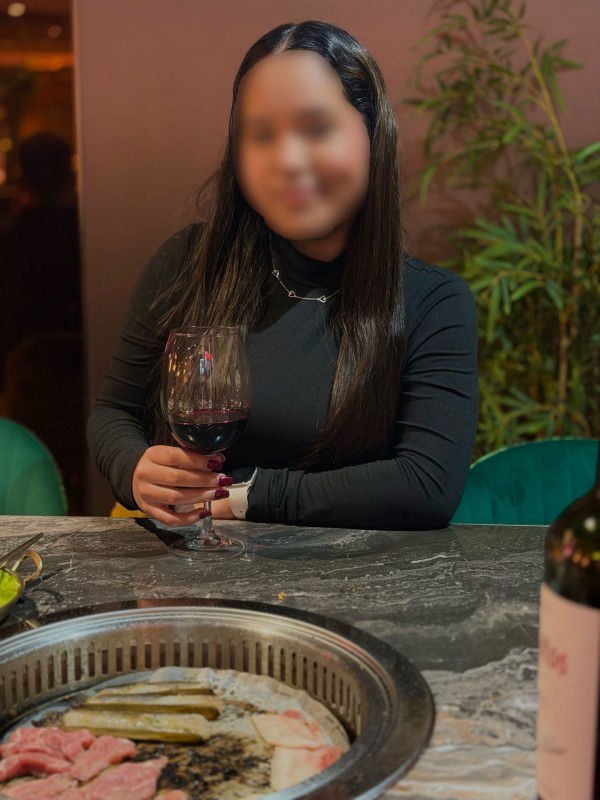 CHICA PRIMERIZA| NOVEDAD EN VIGO| PISO PRIVADO