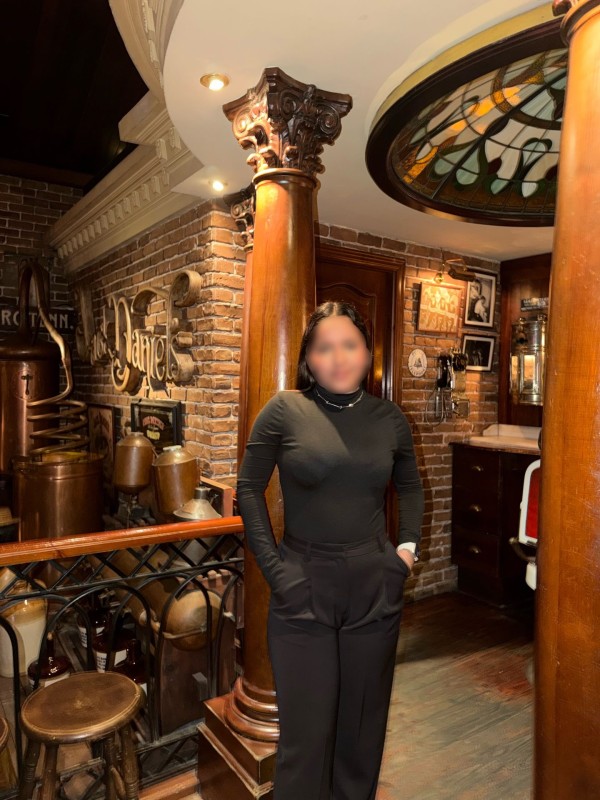 CHICA PRIMERIZA| NOVEDAD EN VIGO| PISO PRIVADO