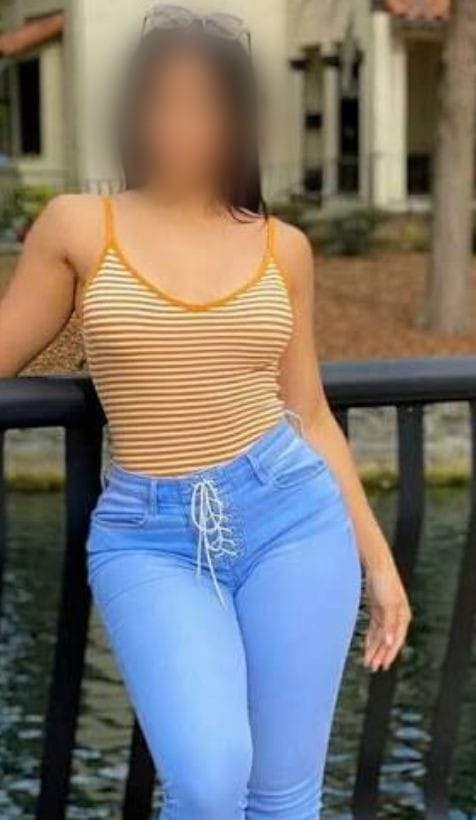 masturbame con la cabeza de tu polla