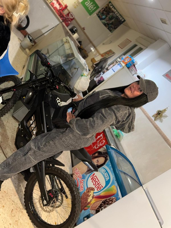 Valeria transexual hago salidas y videollamada vei