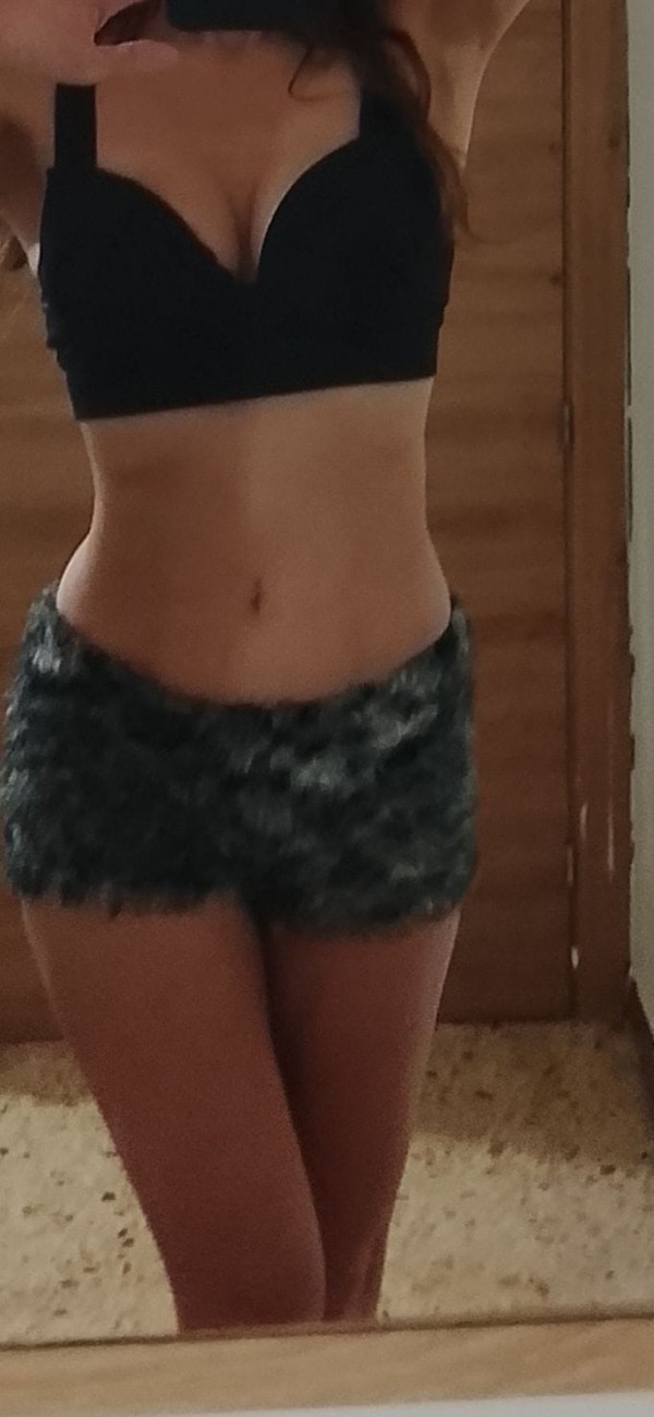 Anastasia, relájate y disfruta , muy erótica