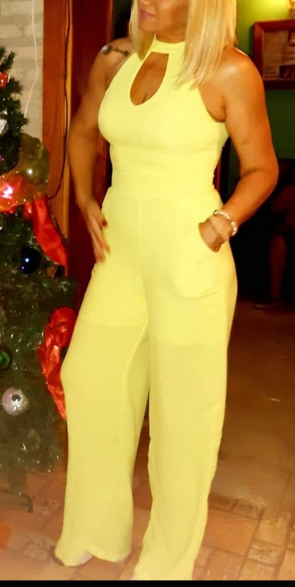 Un bombón de mujer madura !!