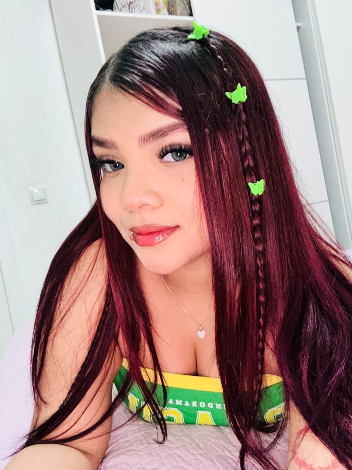 Ariel 20 añitos pelirroja en san Blas Canillejas