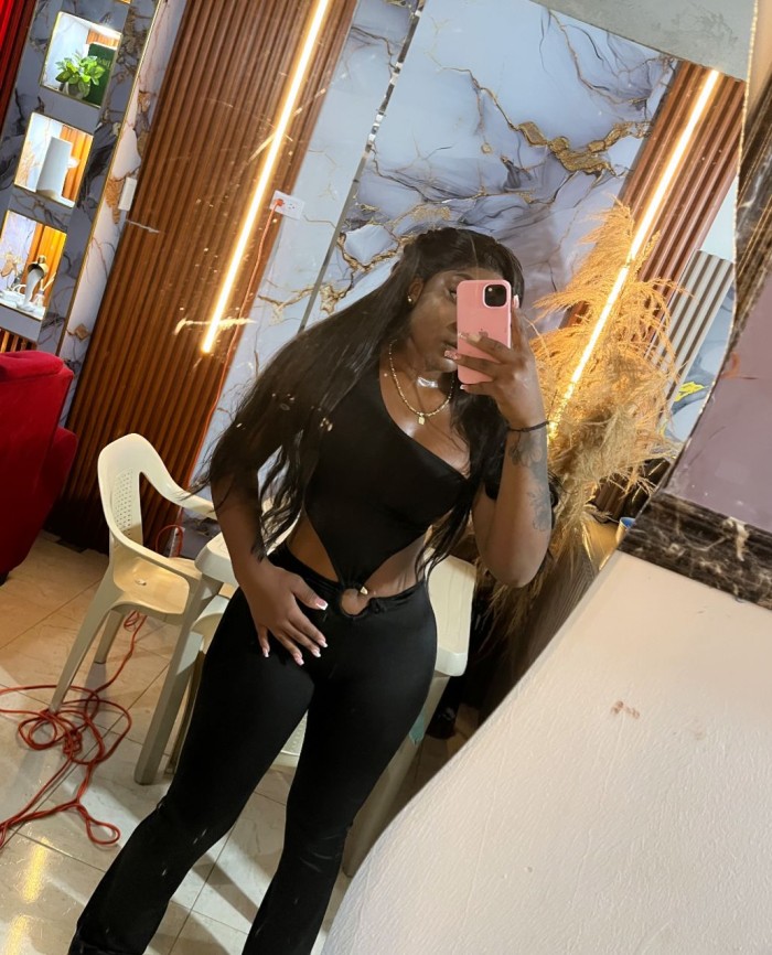 TU CHOCOLATE  COMPLETA Y EXTROVERTIDA ALGECIRAS