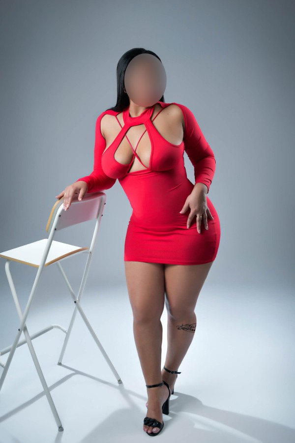 NOVEDAD ALEJANDRA ! MORBOSA CARIÑOSA DISCRETA TRATO DE NOVIOS EN ALICANTE