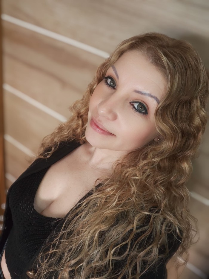 RUBIA FOLLADORAS 20€