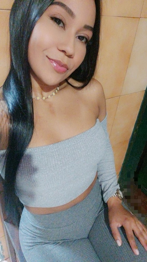 NUEVA EN ELCHE MUÑEQUITA ENTRETENIDA Y DINAMICA