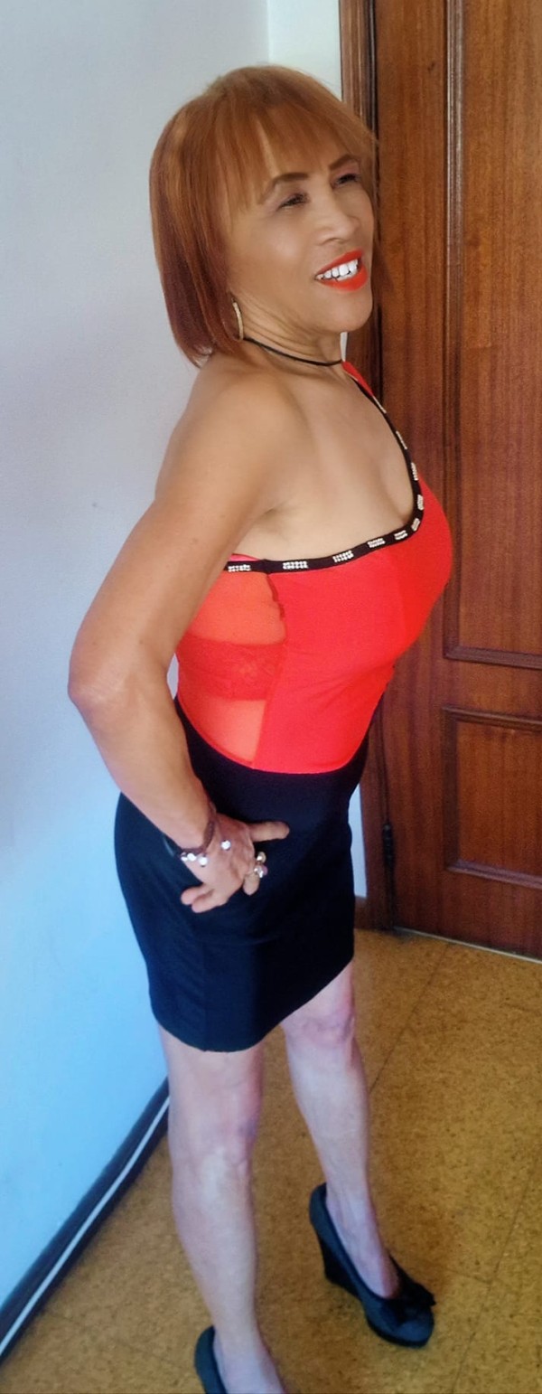 Madurita buenona 58 años super cachonda