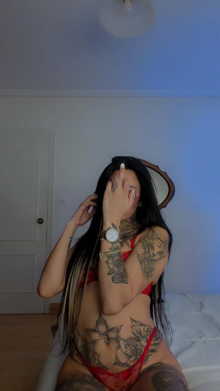 ENCANTADORA SENSUAL ARDIENTE SEXO ADICTIVO