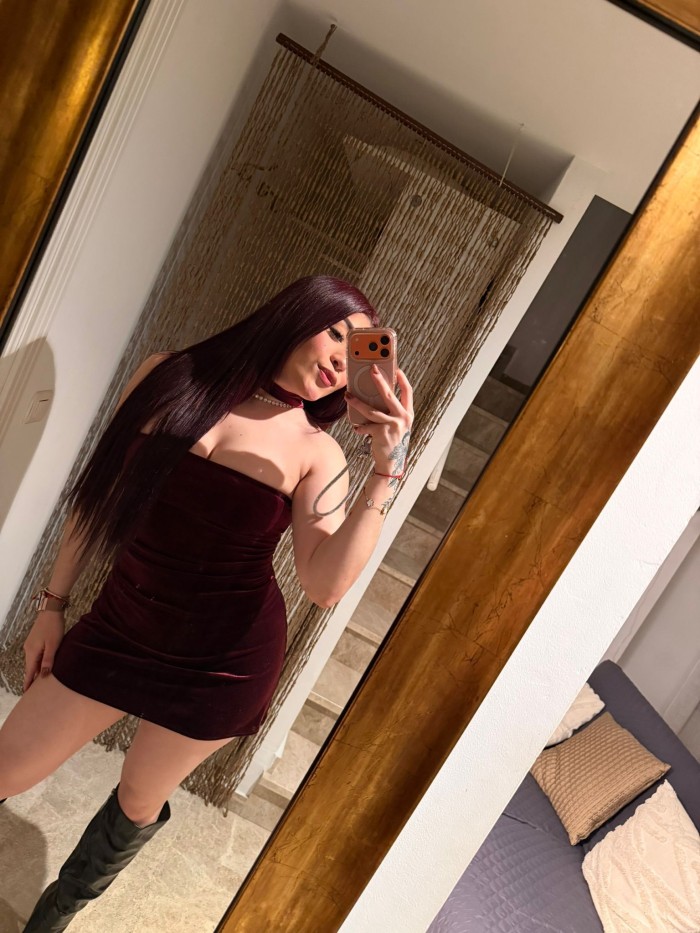 Peli Roja marbella centro fiestera