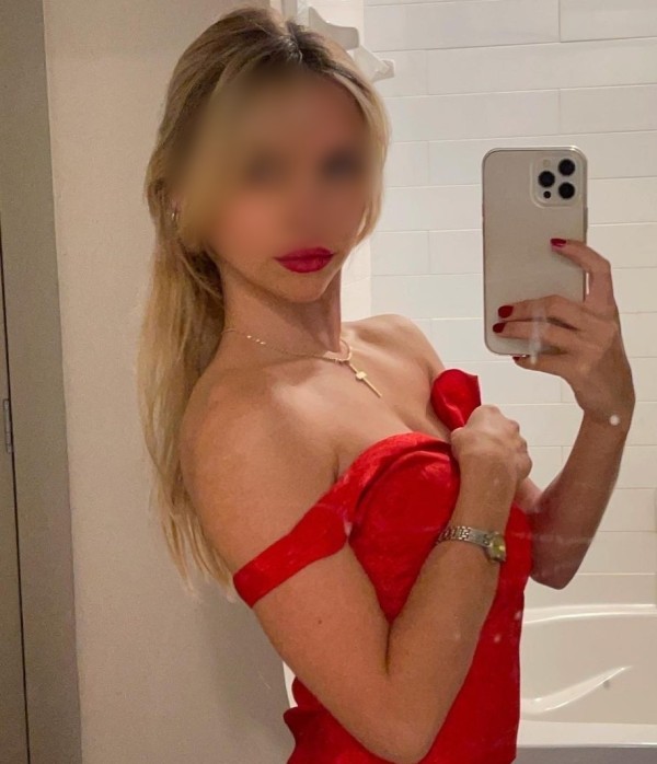 HERMOSA MASAJISTA, INDEPENDIENTE