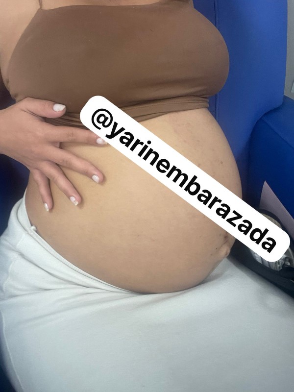 LLAMAME EN TELEGRAM,EMBARAZADA CON LECHE EN TETAS