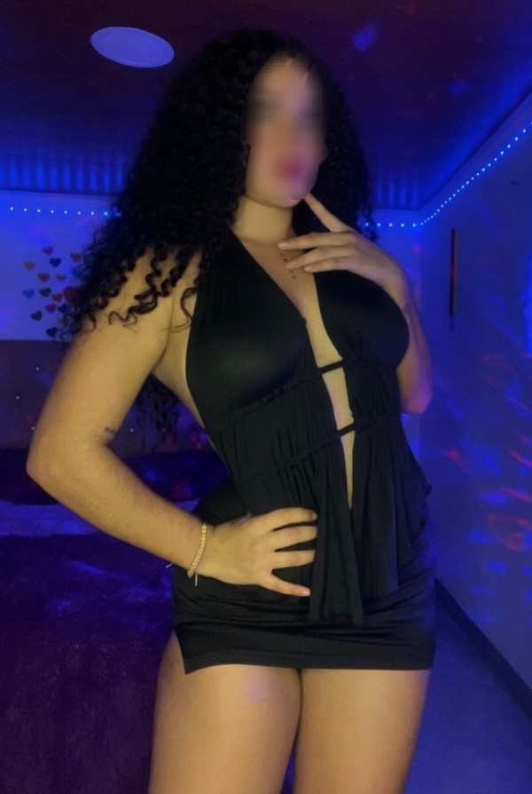 21 AÑITOS FRANCES NATURAL GARGANTA PROFUNDA BIEN R