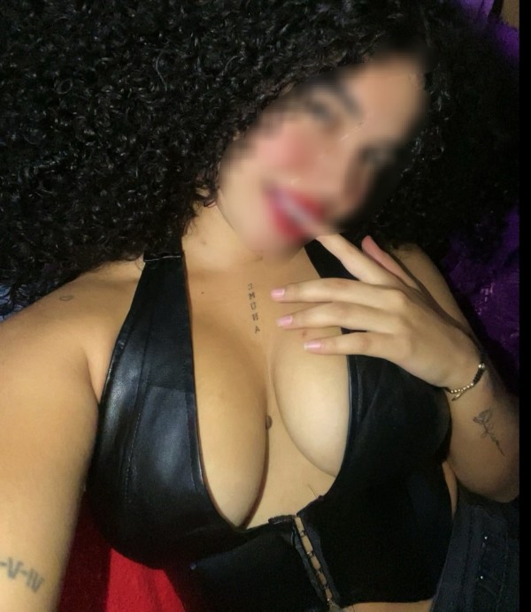 21 AÑITOS FRANCES NATURAL GARGANTA PROFUNDA BIEN R