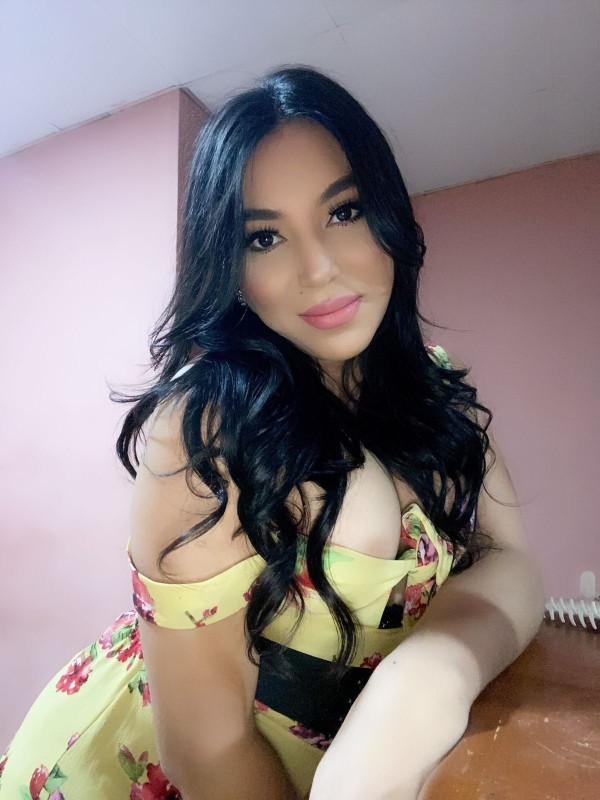 bellawendy transexual latina fiestera recién llegada a Santander