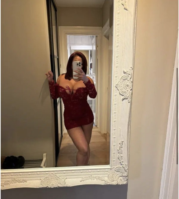 Hermosa morena Dominicana caribeña